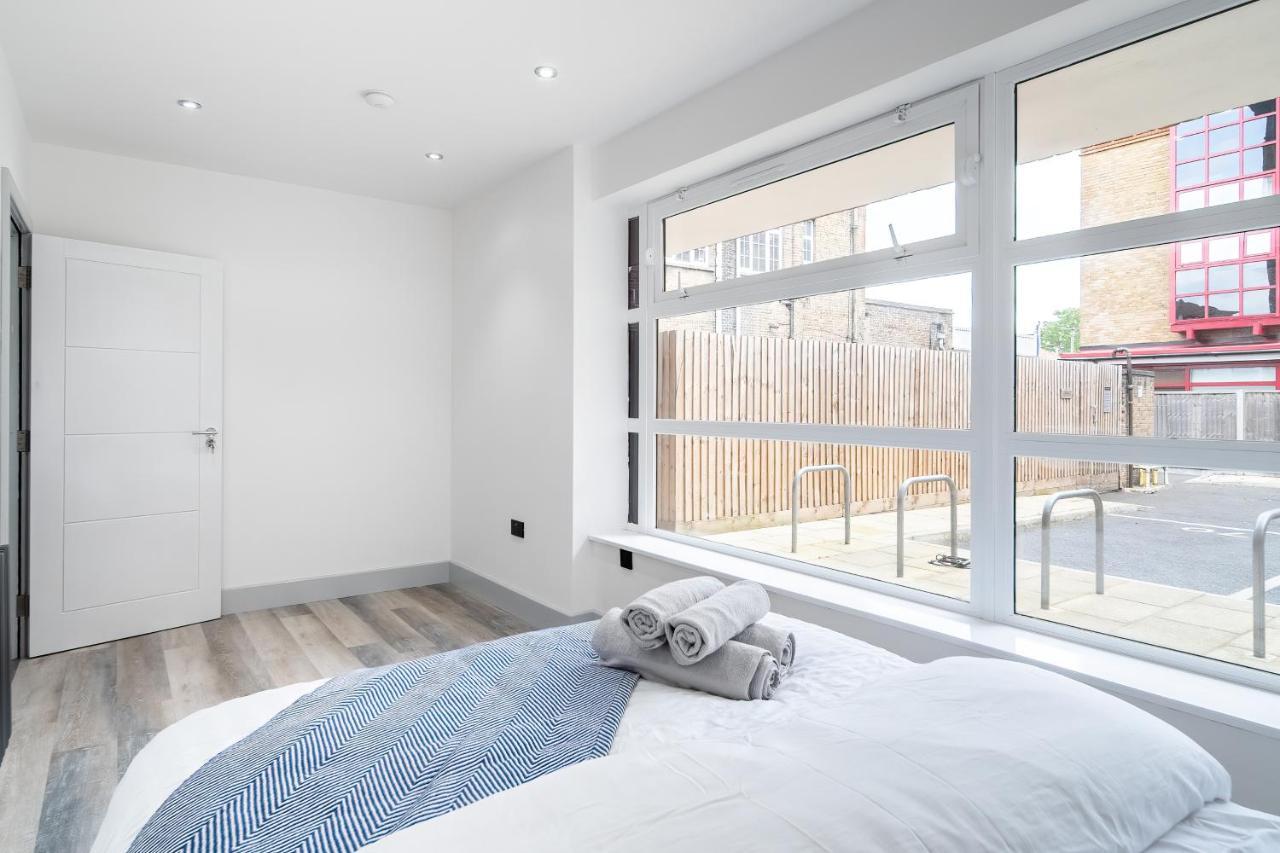 London Road Romford Block Apartman Kültér fotó