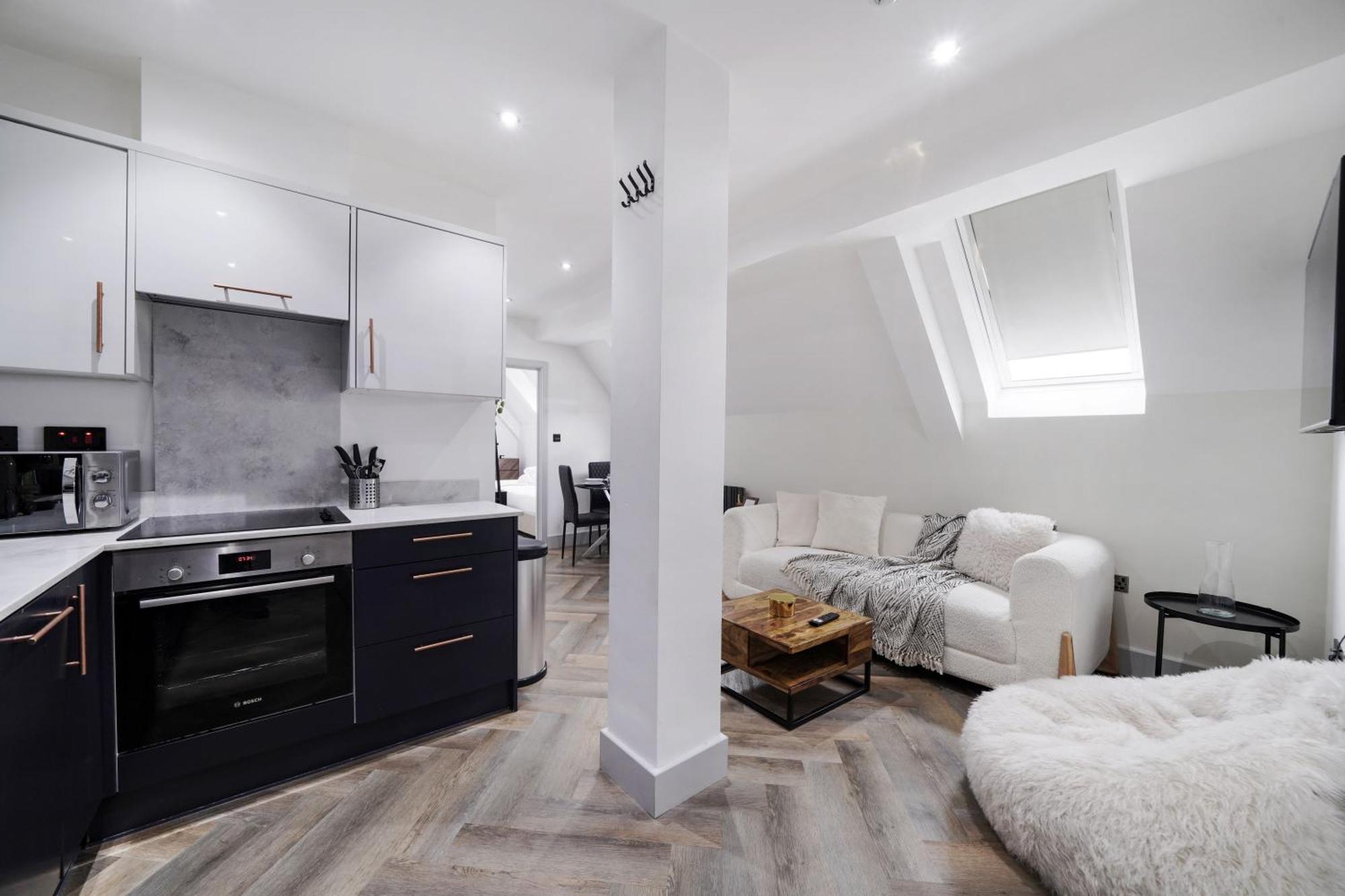 London Road Romford Block Apartman Kültér fotó