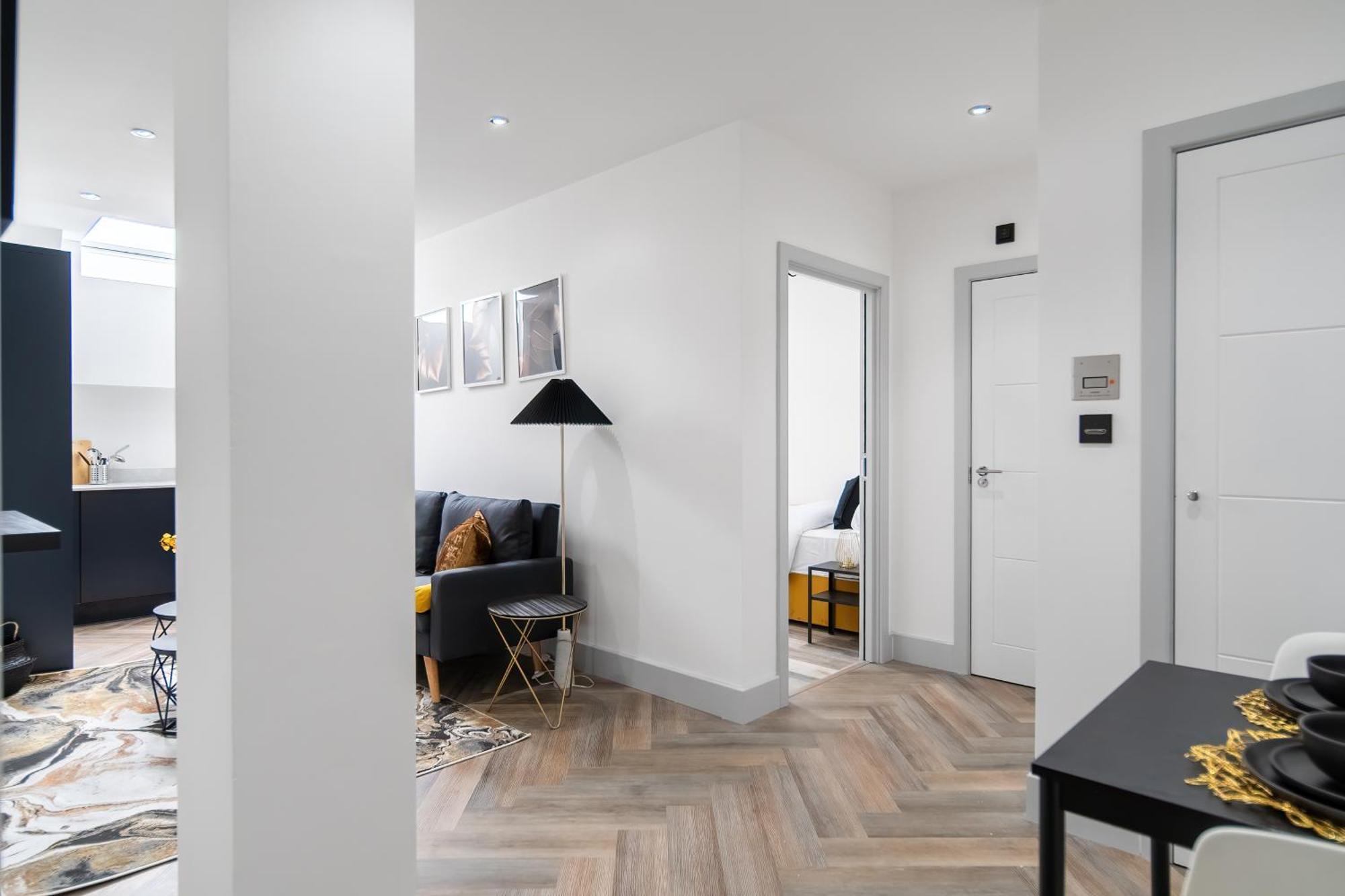 London Road Romford Block Apartman Kültér fotó